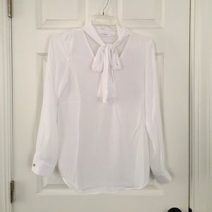 🎈Olivaceous Neck Tie Blouse